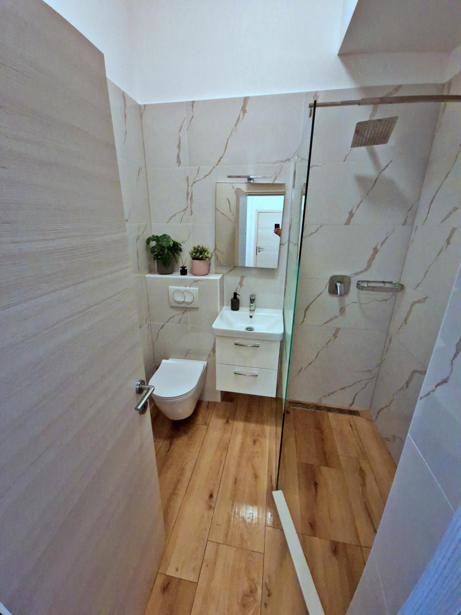 Lola'S Place Rijeka Luaran gambar